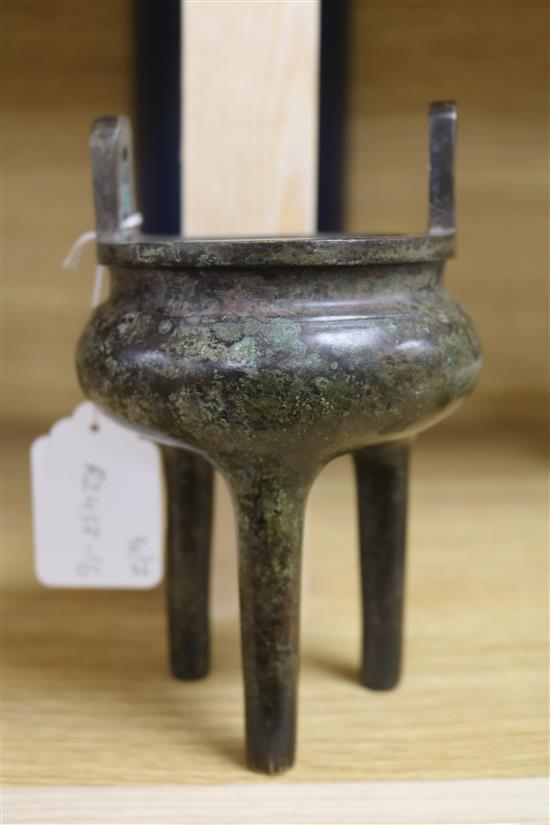A Chinese censer